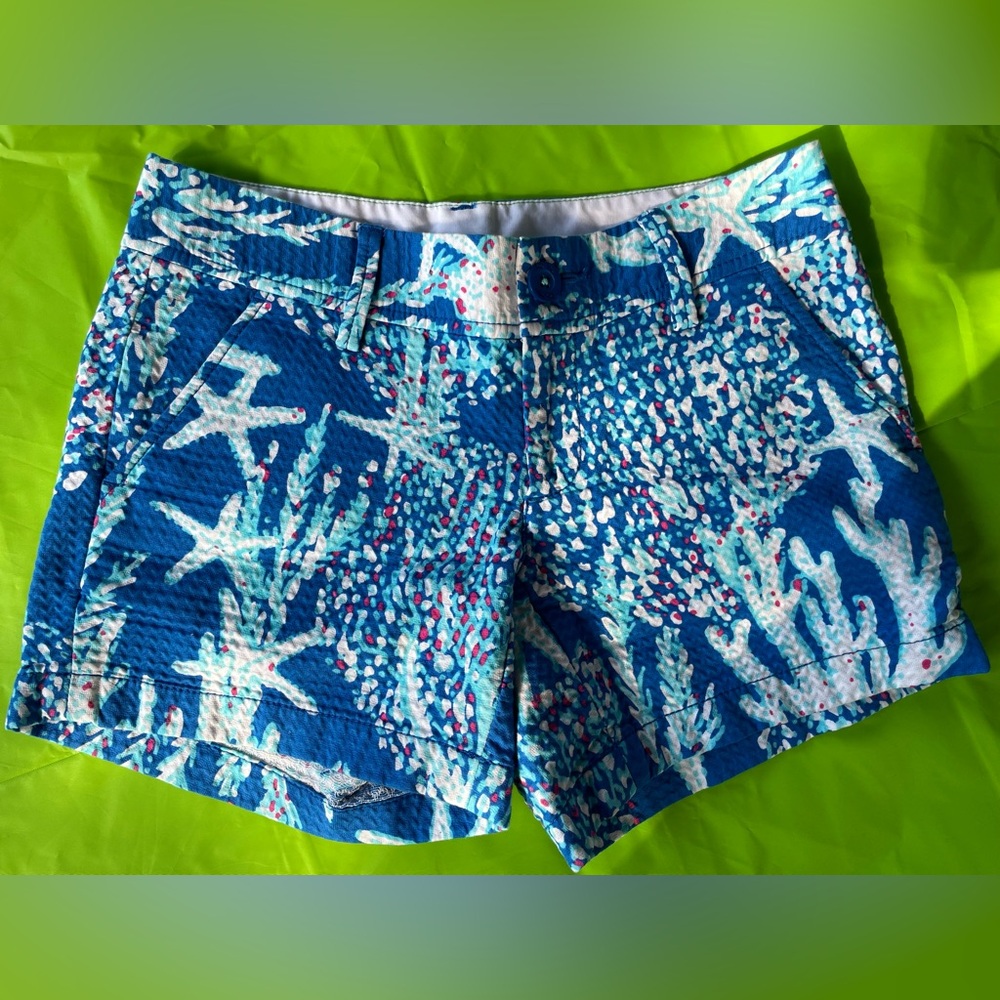 Lilly Pulitzer Callahan Short Size 2 Starfish Pattern